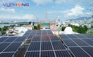 Điện mặt trời có chạy được điều hòa không, cần lưu ý gì?